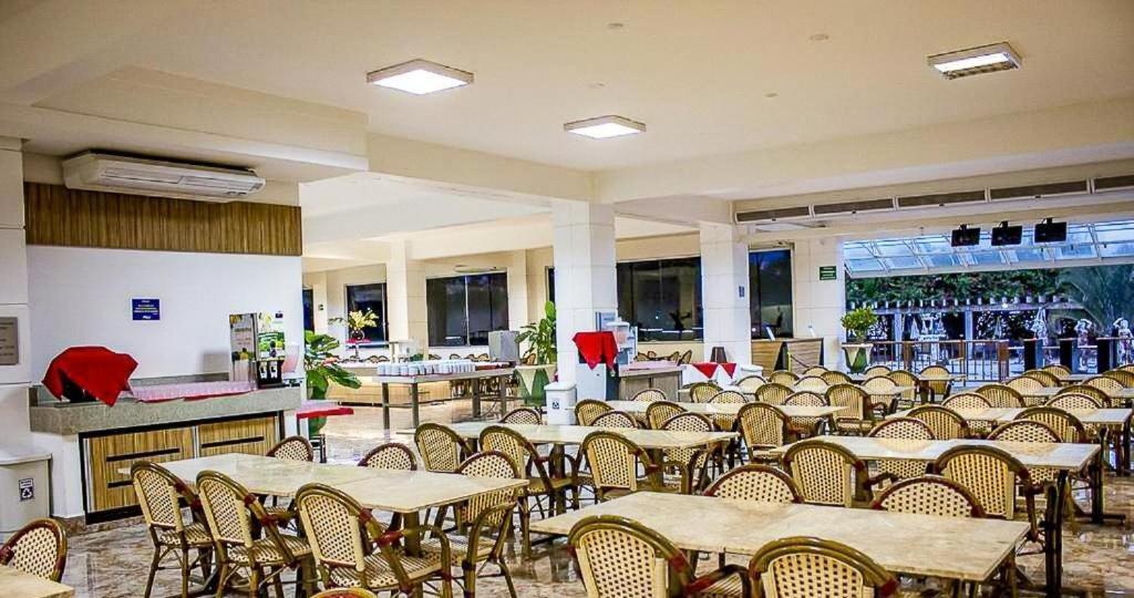 L'Acqua Diroma - Oficial - Piscinas 24 Horas Caldas Novas Dış mekan fotoğraf