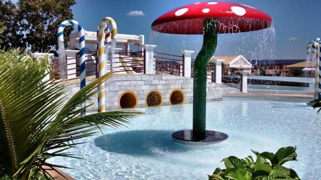 L'Acqua Diroma - Oficial - Piscinas 24 Horas Caldas Novas Dış mekan fotoğraf